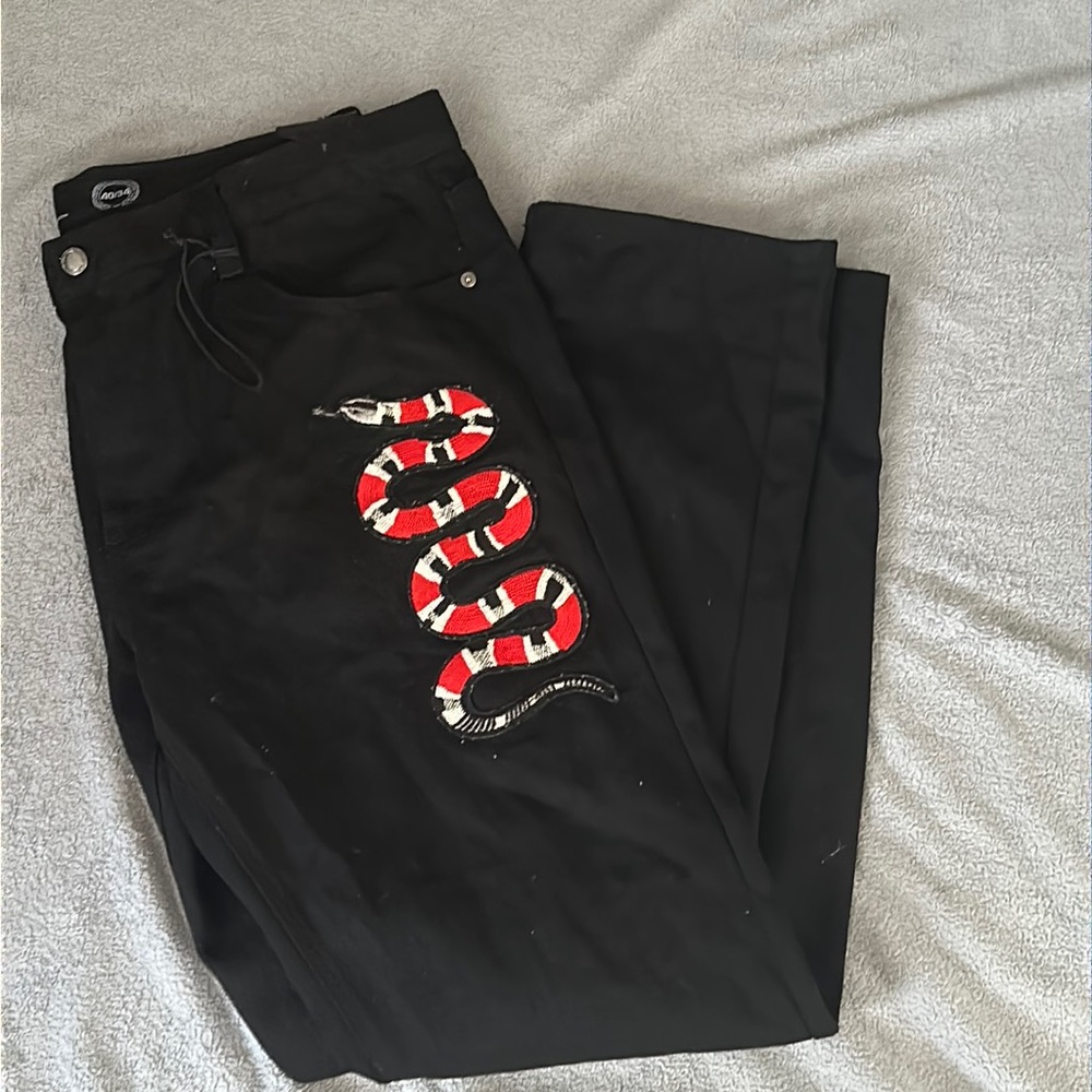 Never worn before men pants size 40/34